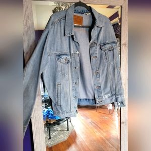 ❤️ New Levi Dinem Jacket l❤️